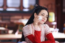 ディリラバ（迪麗熱巴）演じる任安楽