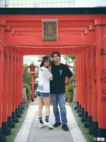 左から宮原華音、佳久創