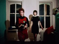 「エンプティ・スーツケース」場面写真