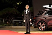 第29回釜山国際映画祭オープニングセレモニーのレッドカーペットイベントに登場した松重豊