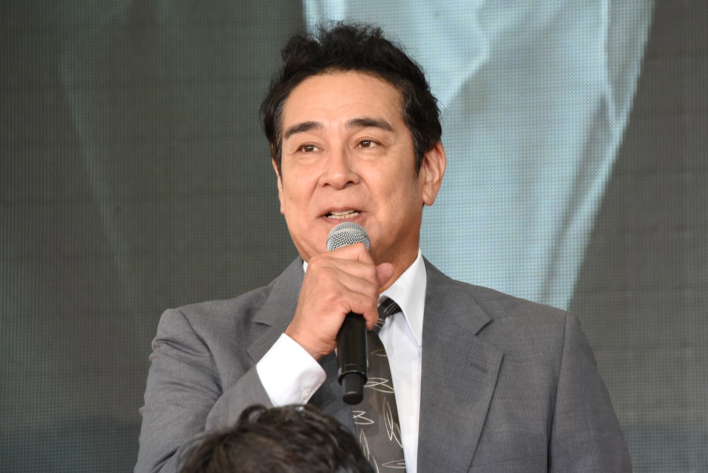 宇梶剛士
