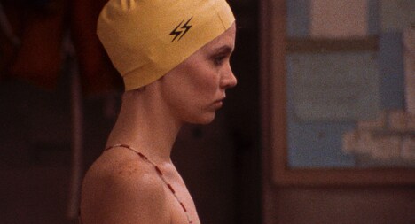 「ヴァラエティ」場面写真 (c)1983 Variety Motion Pictures. All Rights Reseved. (c)Kino Lorber,inc. All Rights Reseved.