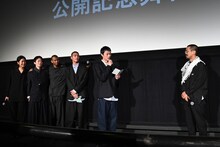 左からシナ・ペン、林裕太、ARAZI、日高由起刀、栗原颯人、空音央