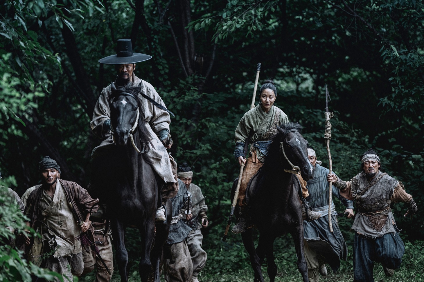 Netflix映画「戦と乱」場面写真