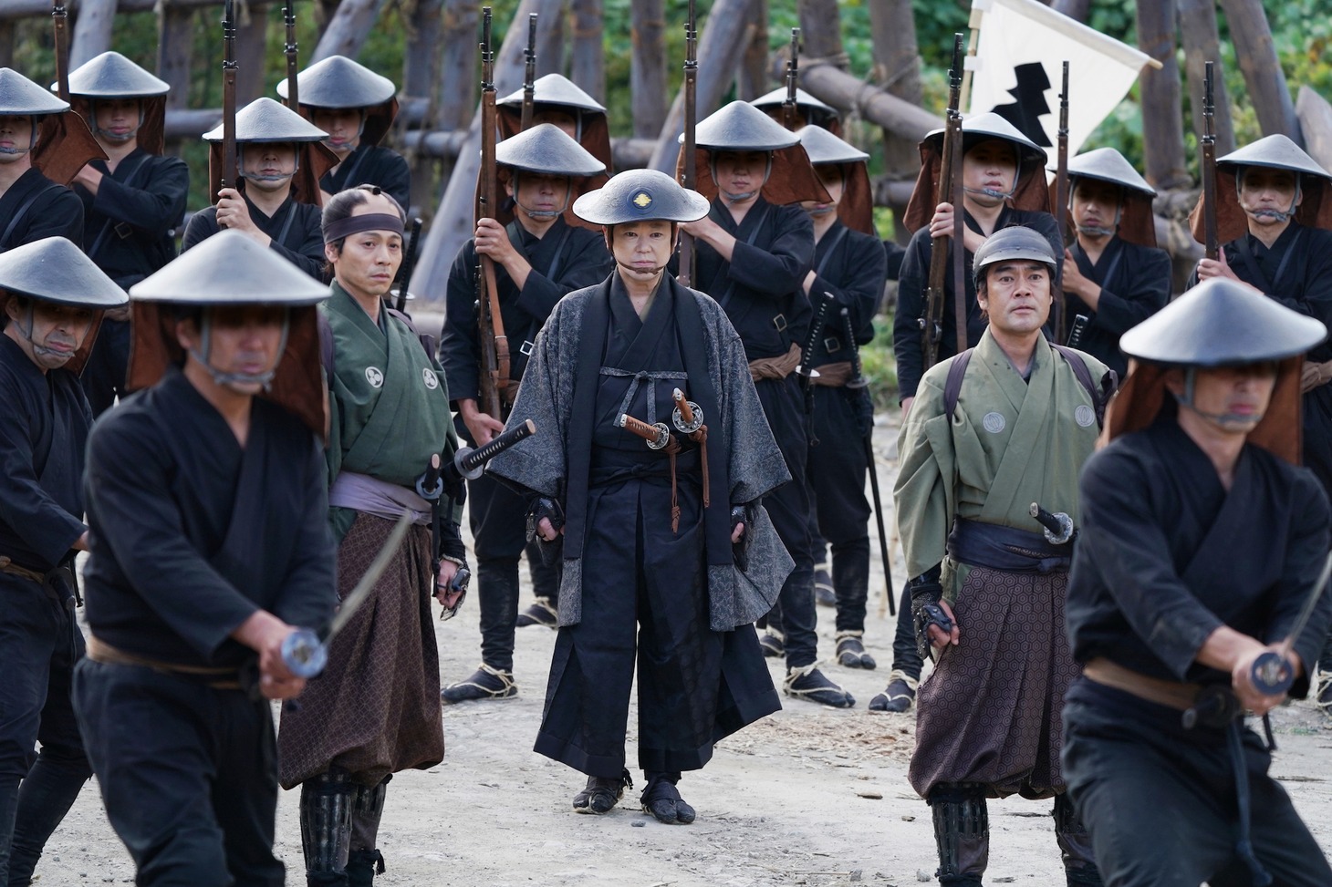 映画「十一人の賊軍」場面写真