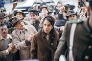 「イン・ハー・プレイス」場面写真