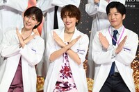 左から内田有紀、米倉涼子、田中圭