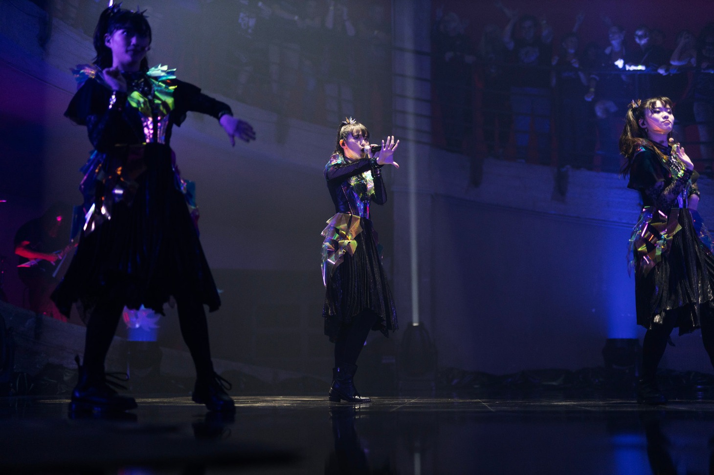 「ヘヴィ・トリップII／俺たち北欧メタル危機一発！」よりBABYMETAL