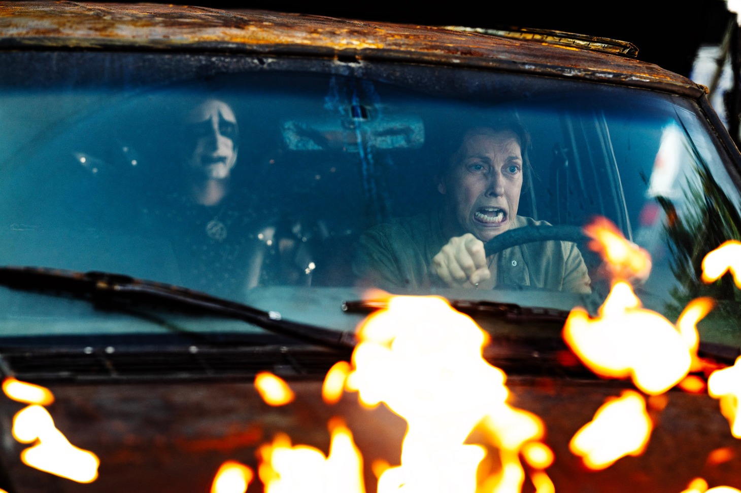 「ヘヴィ・トリップII／俺たち北欧メタル危機一発！」場面写真