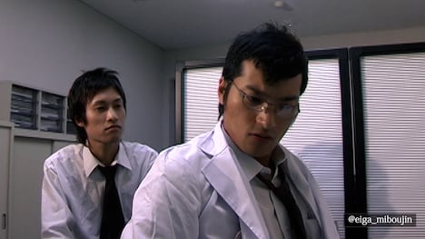 映画「未亡人」場面写真