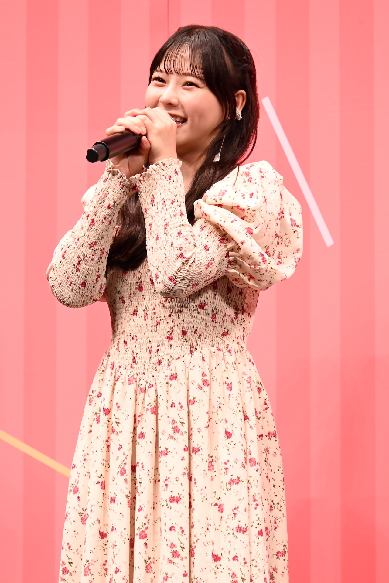 齊藤なぎさ