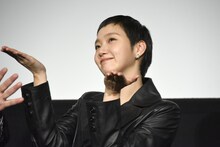 撮影用のポーズが豊富なキム・ゴウン