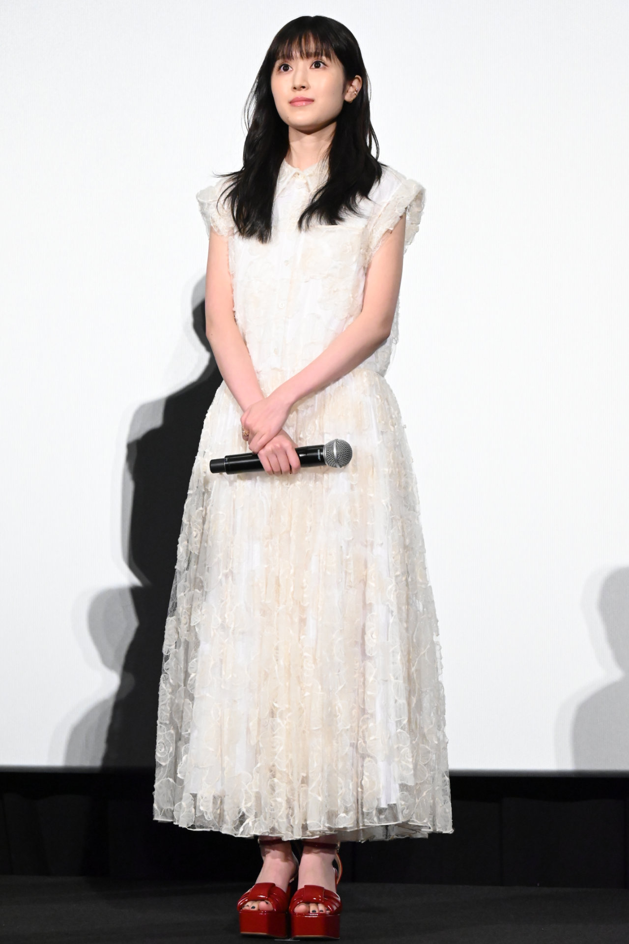 福本莉子