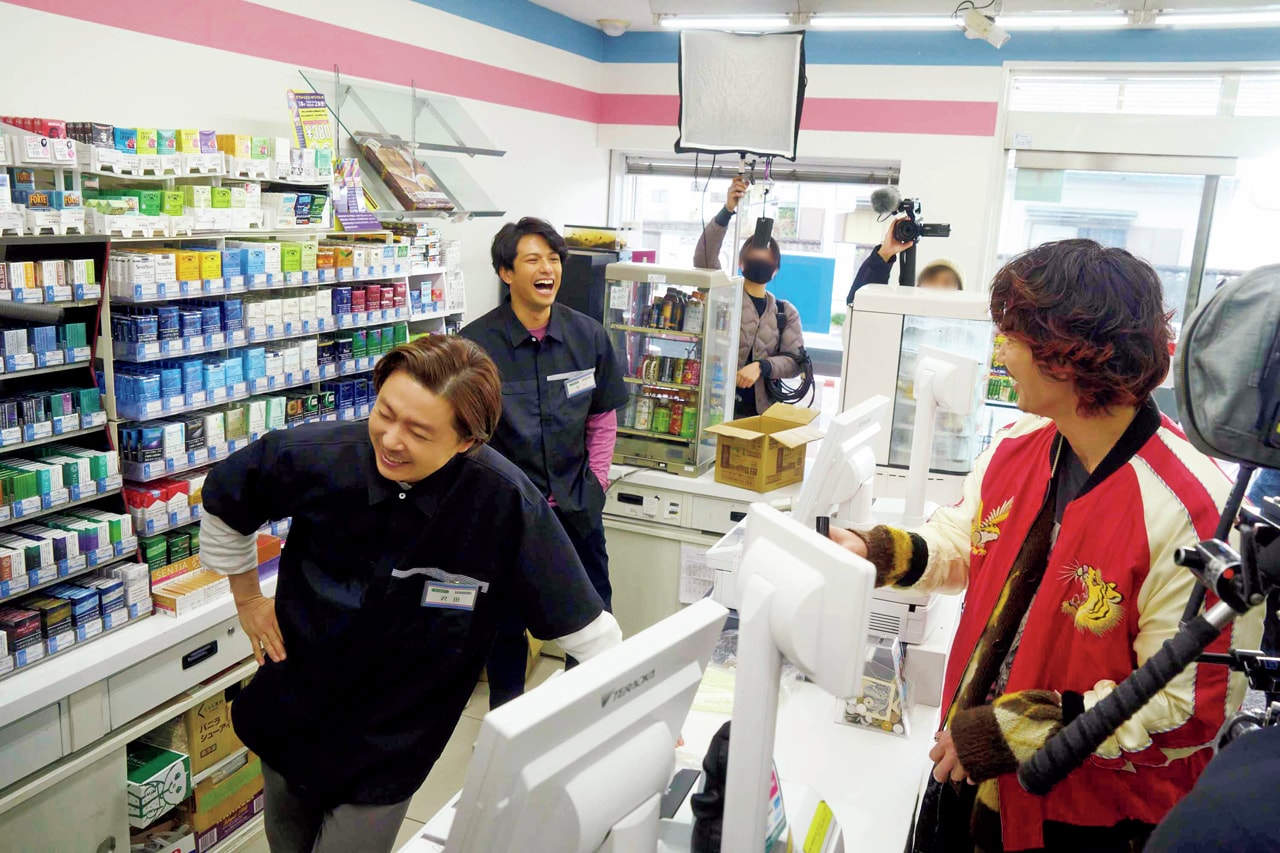 荻上直子の新作映画「まる」撮影現場は和やか、堂本剛がゲームで人形ゲット