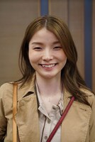 「離れていても」監督兼出演のサーシャ・チョク