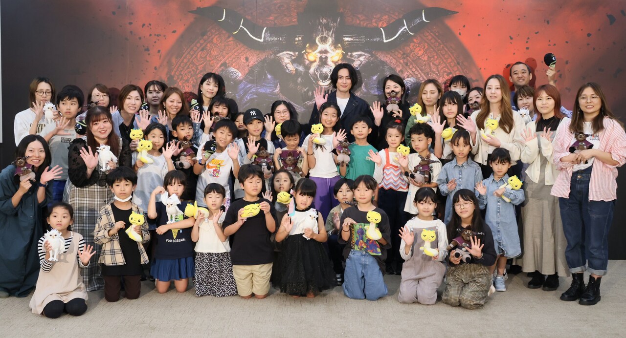 間宮祥太朗VS親子・ティーン女子・男子、試写会で観客とアクマゲーム対決