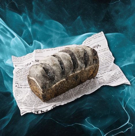 ル・プチメック「ゴジラ表皮風食パン」（税込650円）