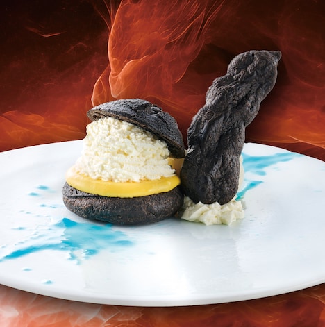 DRAWING HOUSE OF HIBIYA「ゴジラシュークリーム」（税込1380円）