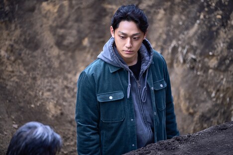 韓国映画「破墓/パミョ」より、イ・ドヒョン演じるボンギル