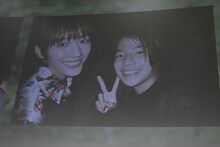 左から綾瀬はるか、大沢一菜