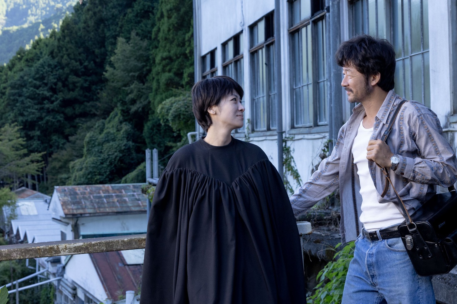 「レイブンズ」場面写真