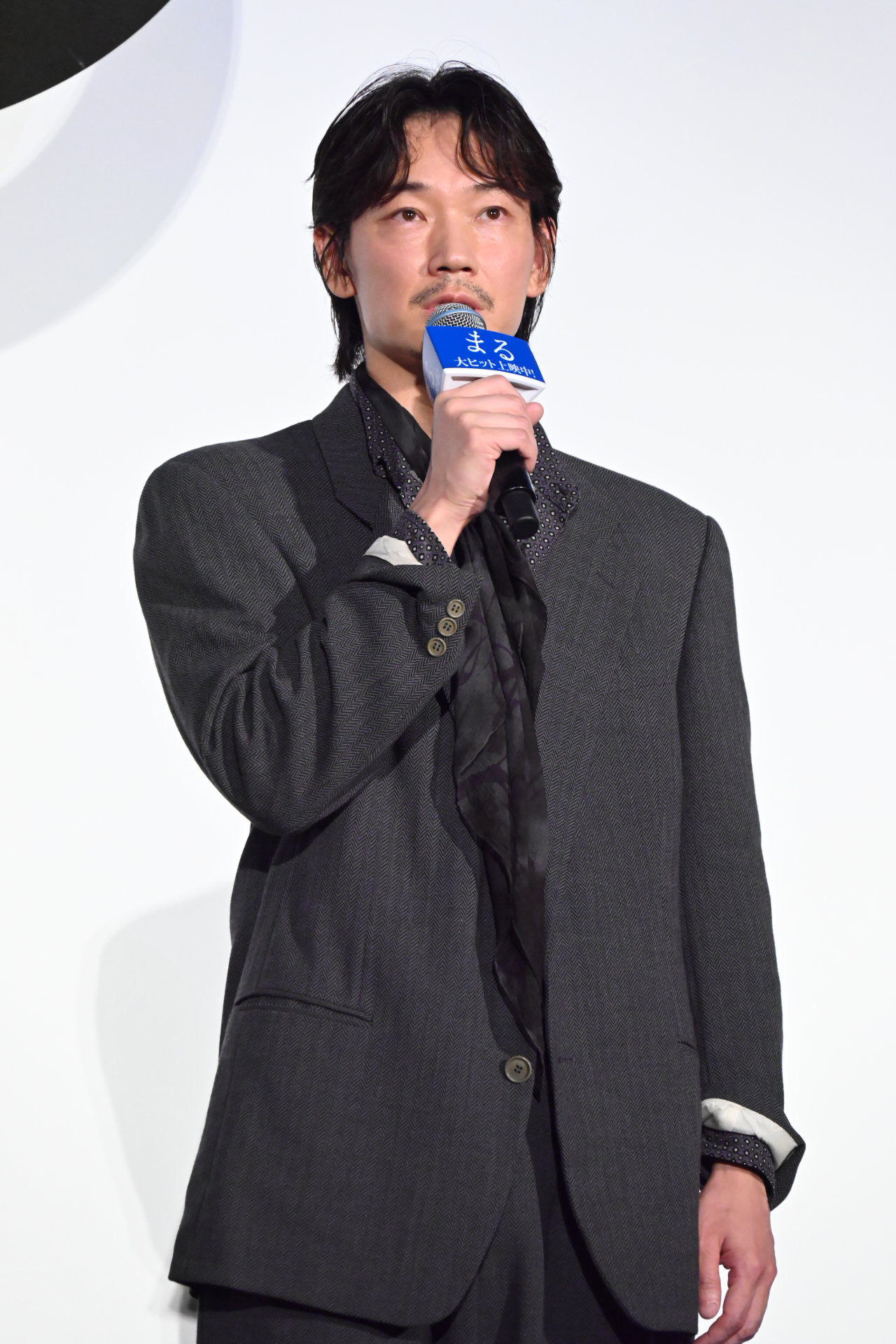 綾野剛