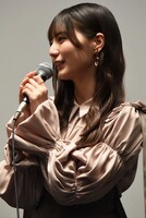 小坂菜緒