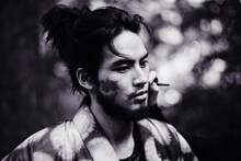 「八犬伝」水上恒司のオフショット