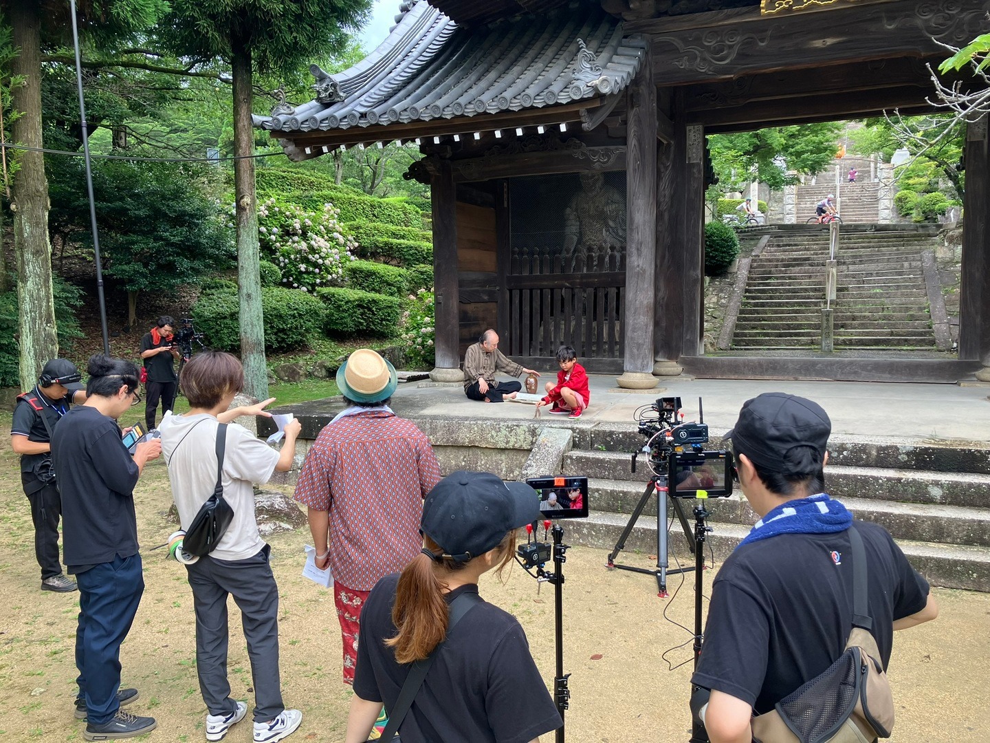 神呪寺での撮影風景