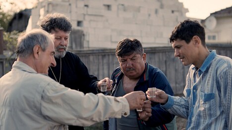 「おんどりの鳴く前に」場面写真