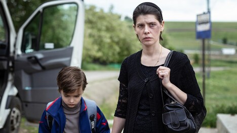 「おんどりの鳴く前に」場面写真