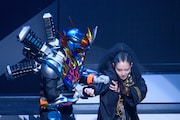 「仮面ライダーガッチャード ファイナルステージ」千秋楽の様子