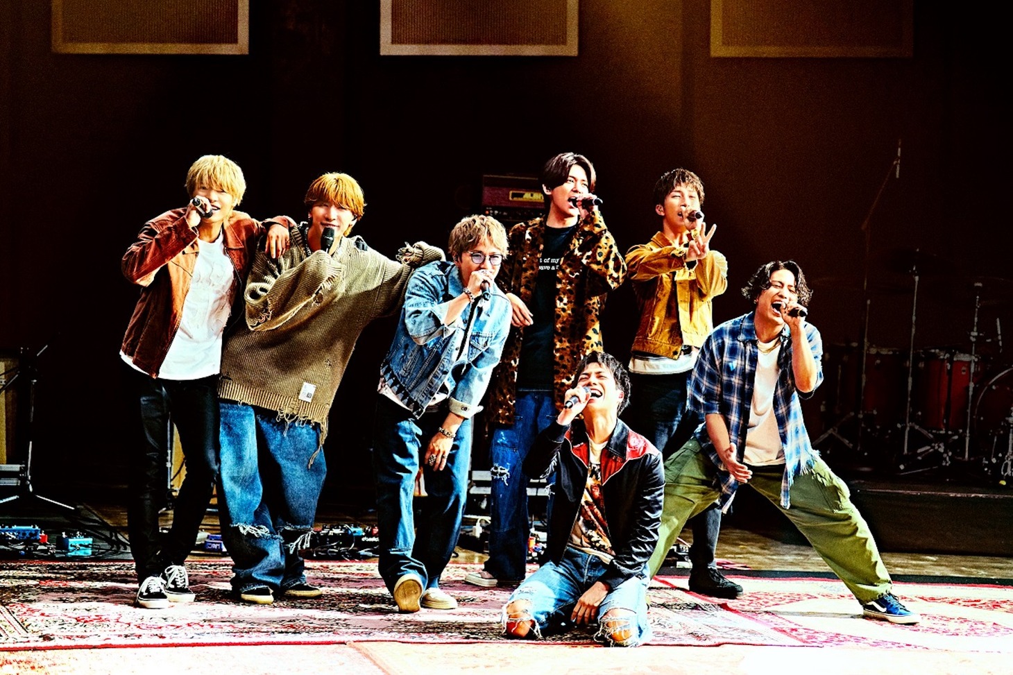 「WEST. 10th Anniversary Live “W” -Film edition-」場面写真