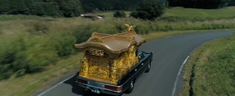 「カオルの葬式」新場面写真