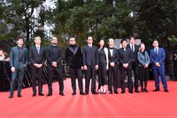 「レイブンズ」より