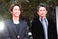左から亀梨和也、窪塚洋介