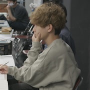 加藤拓也はなぜ俳優たちに愛される?「情熱大陸」が意外な横顔に迫る
