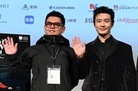 左からウェイ・シュージュン（魏書鈞）、ホアン・シャオミン（黄暁明）