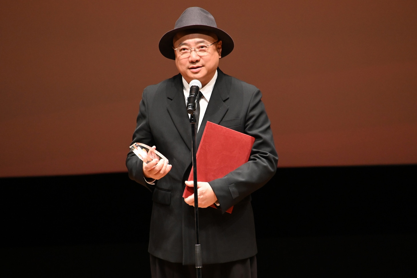 シュー・ジェン（徐崢）