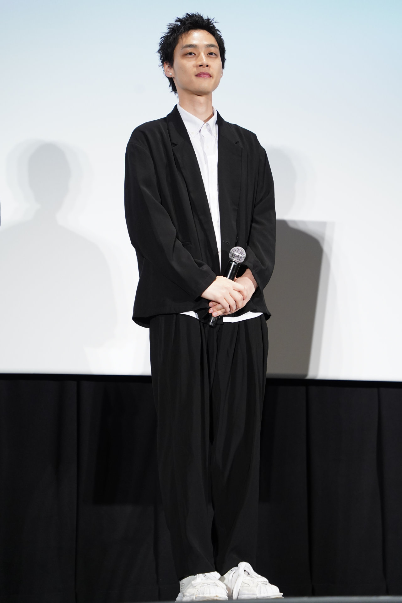 平井亜門