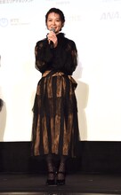中村映里子