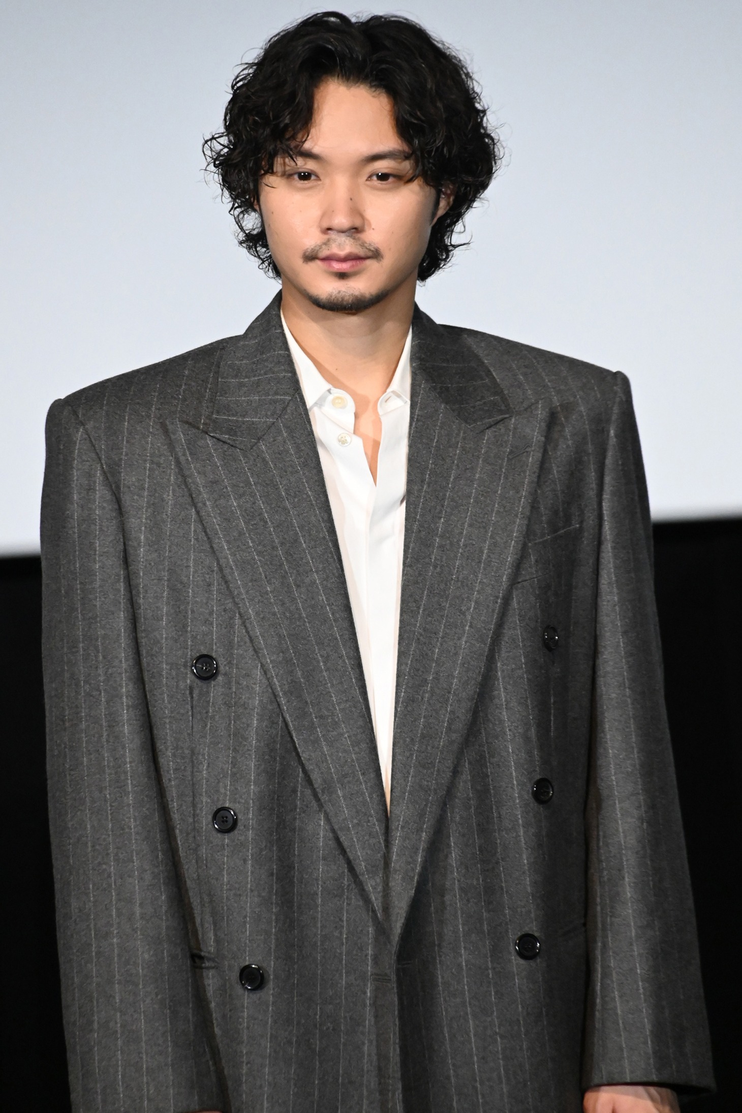磯村勇斗