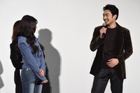 左からクォン・ウンビ、大谷亮平