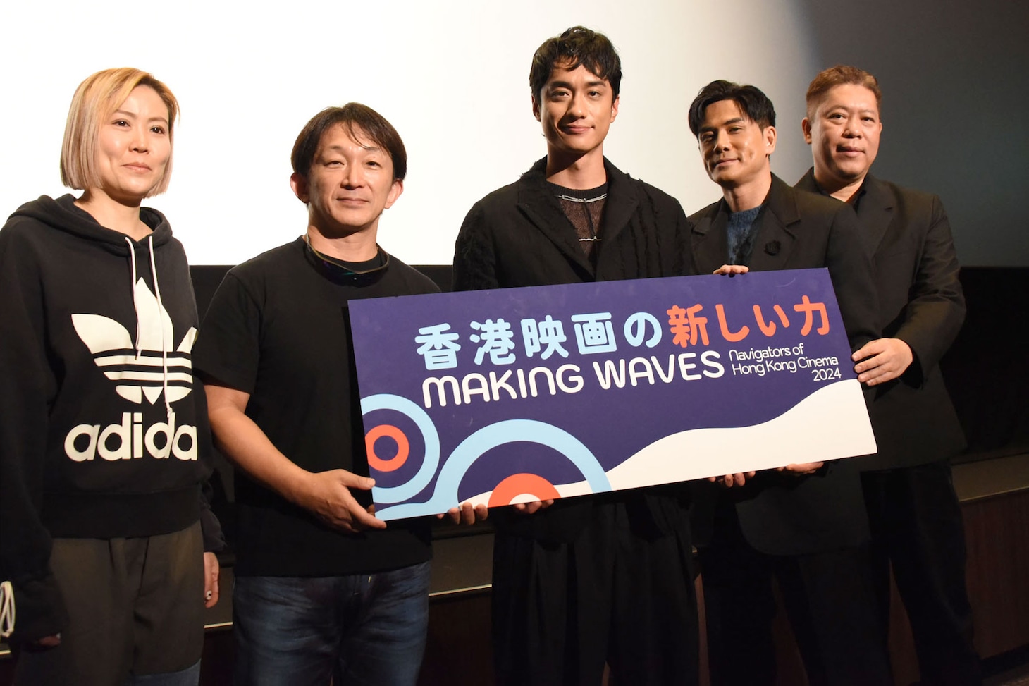 左から共同プロデューサーのキニー・チュン、谷垣健治、テレンス・ラウ、フィリップ・ン、アンガス・チャン