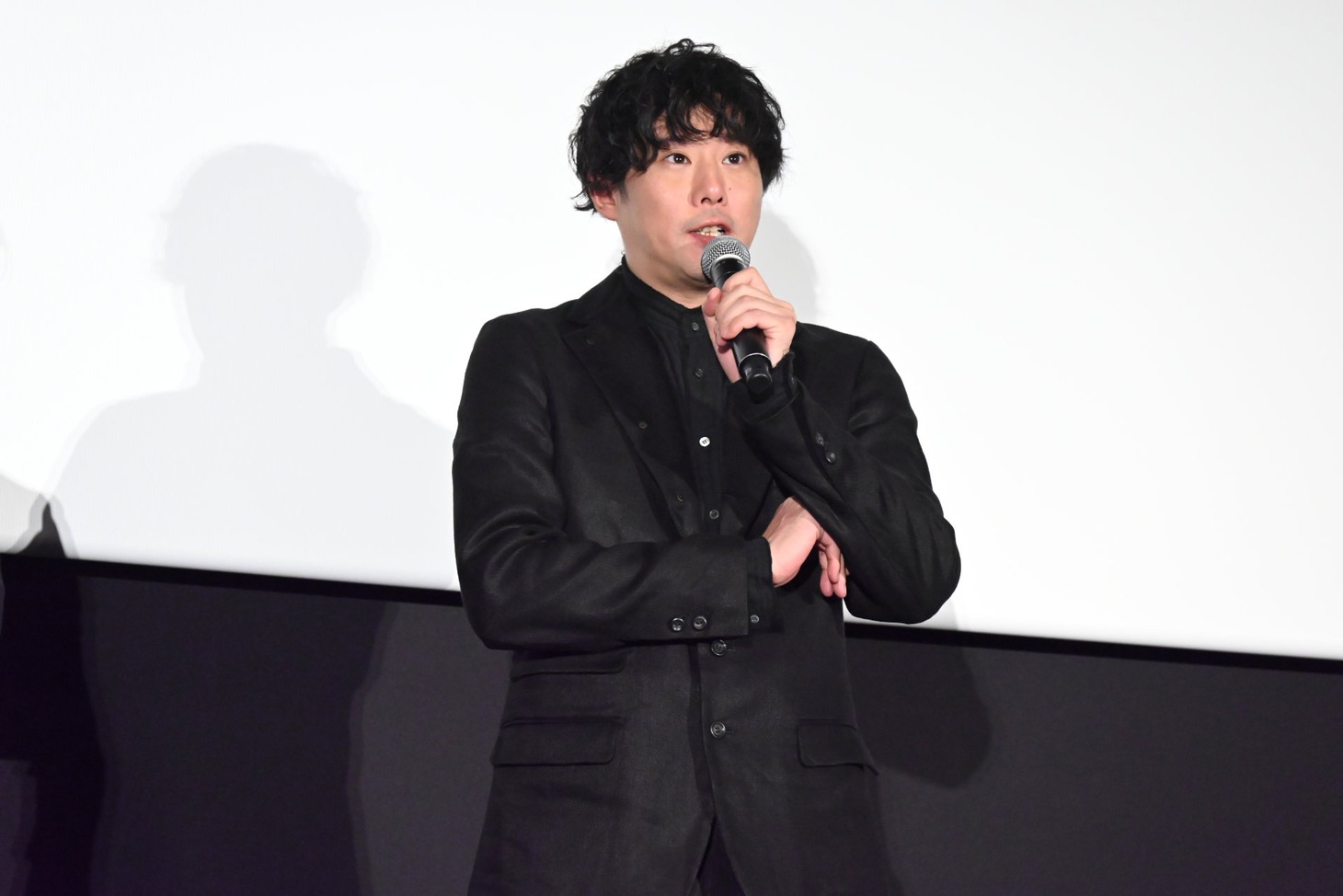 藤井道人