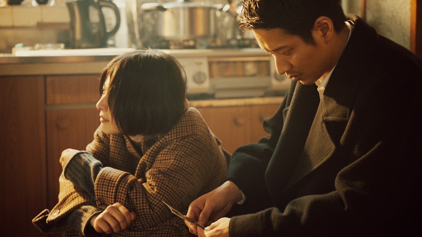 「MY MOTHER NEVER CRY」場面写真
