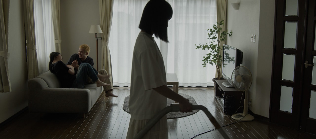 海路の短編映画「実家」公開、キャストに新谷ゆづみ・川床明日香・清田みくり・櫻井健人