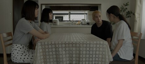 「実家」場面写真