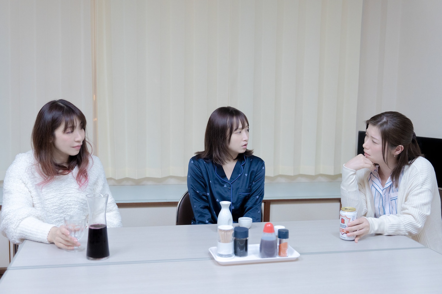 「特濃三姉妹」場面写真