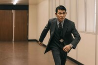 「ゴールドフィンガー 巨大金融詐欺事件」場面写真